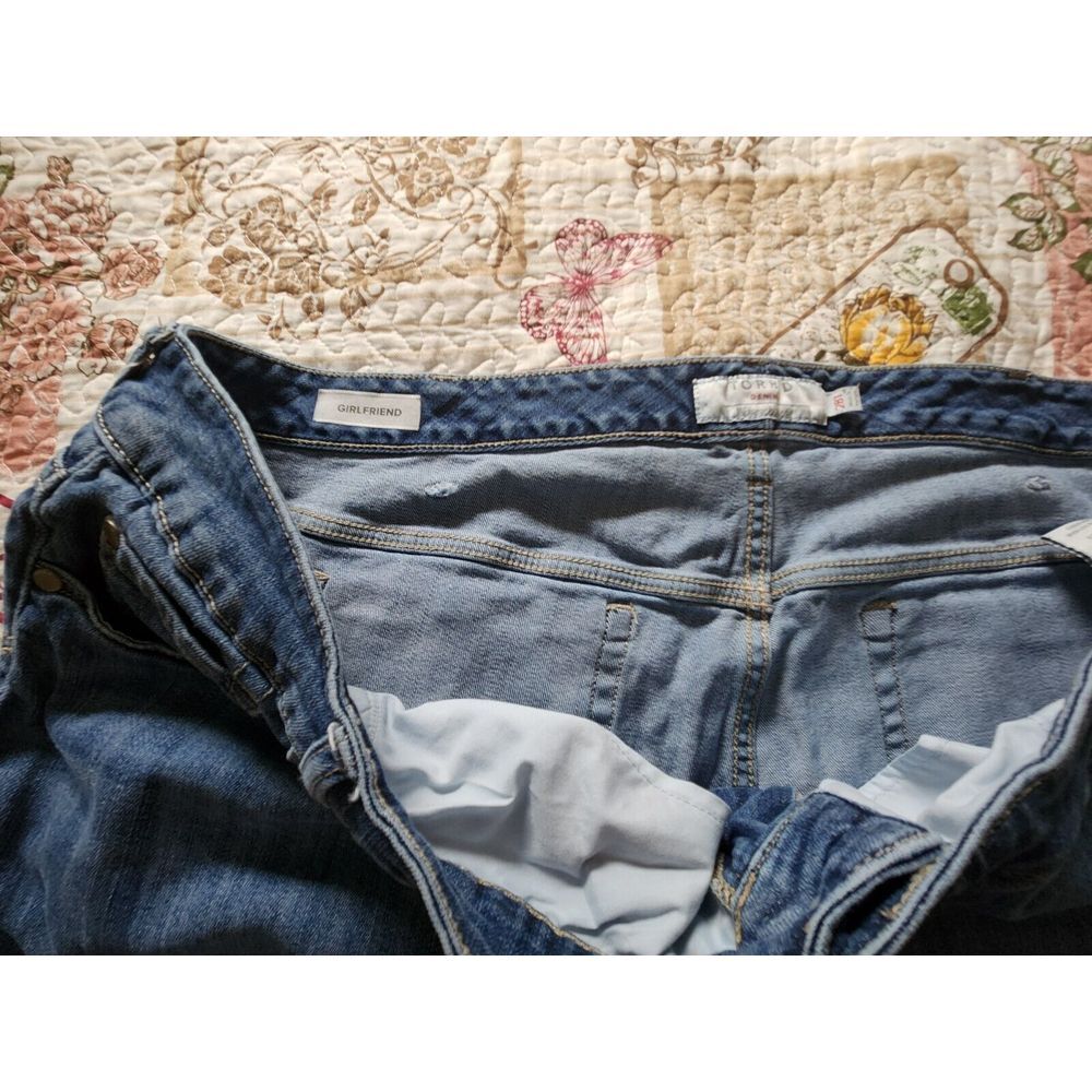 Torrid Girlfriend Jeans Womens Blue Denim Pants High Rise Pockets Size 28T - Picture 9 of 10
